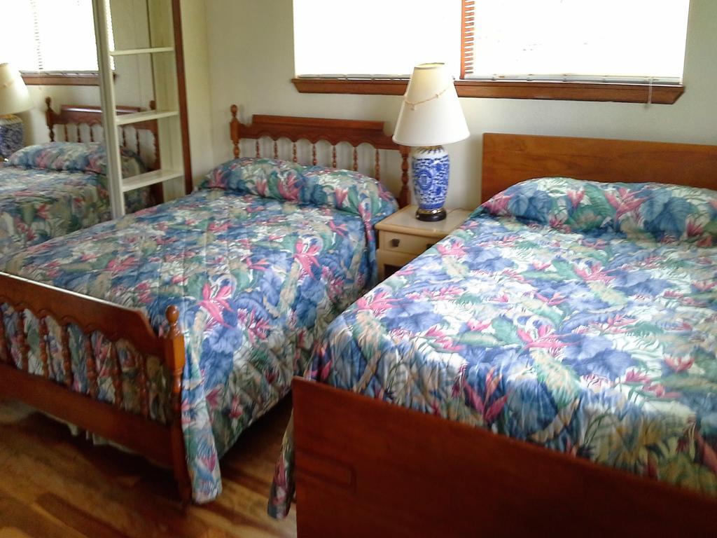 Mountain Breeze Villa Mountain View Room photo